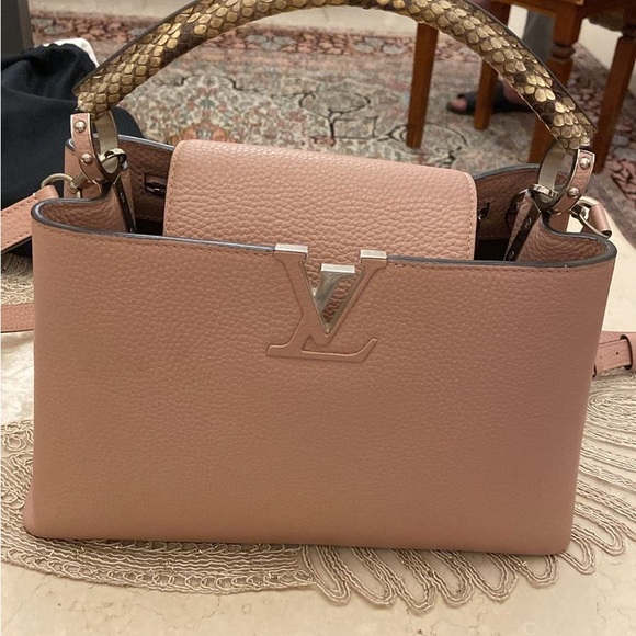 Louis Vouitton Capucines - Picture 2 of 5